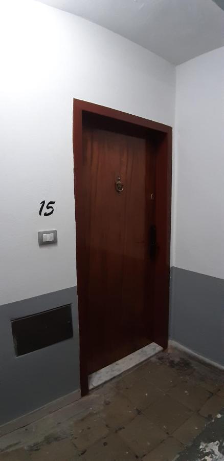 Rondine Studio Apartment Tirana Exterior photo